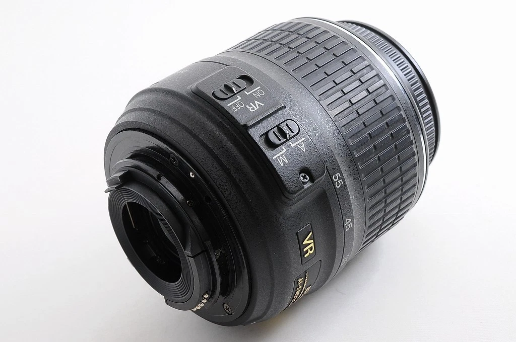 Nikon 18-55mm lens (Used)